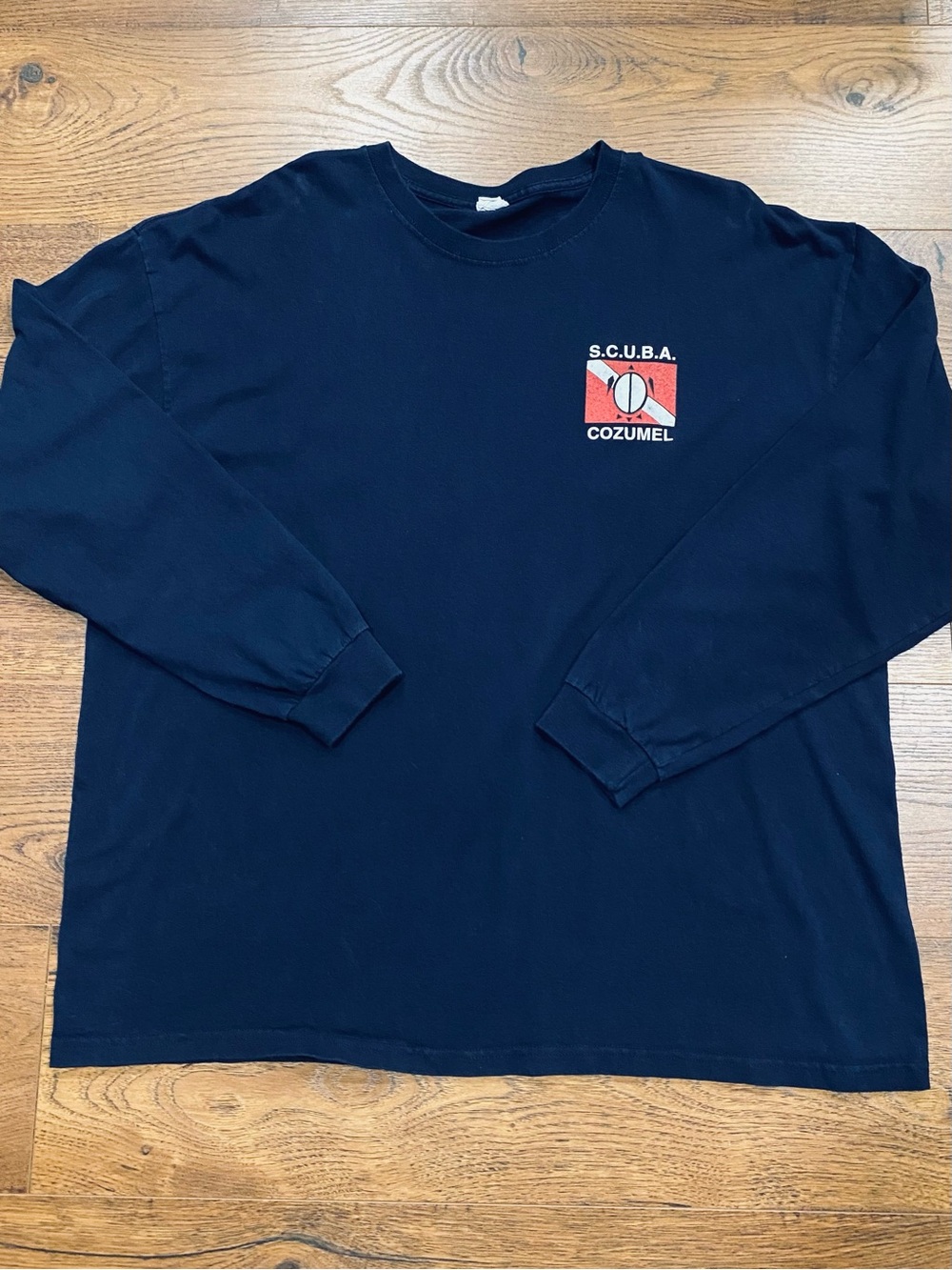 SCUBA Club Cozumel Dive Resort Graphic Long Sleeve Navy Tee XXL